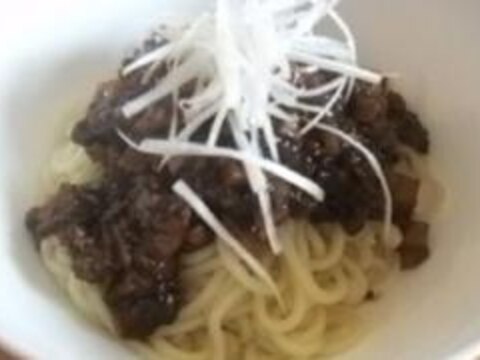 自家製ジャージャー麺